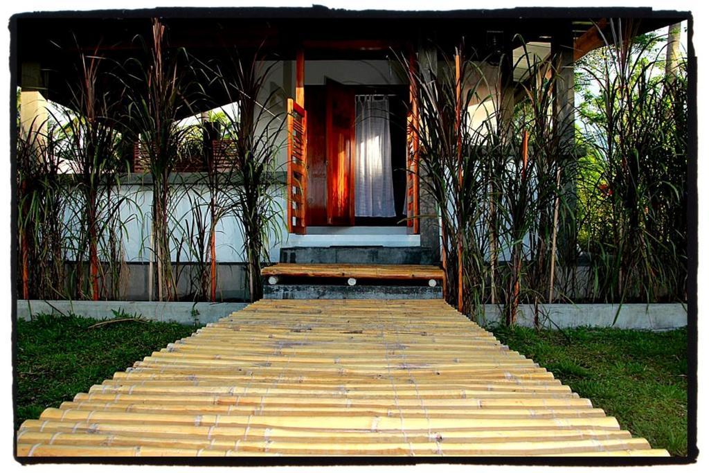 Somewhere Else Boutique Resort Mambajao Zimmer foto
